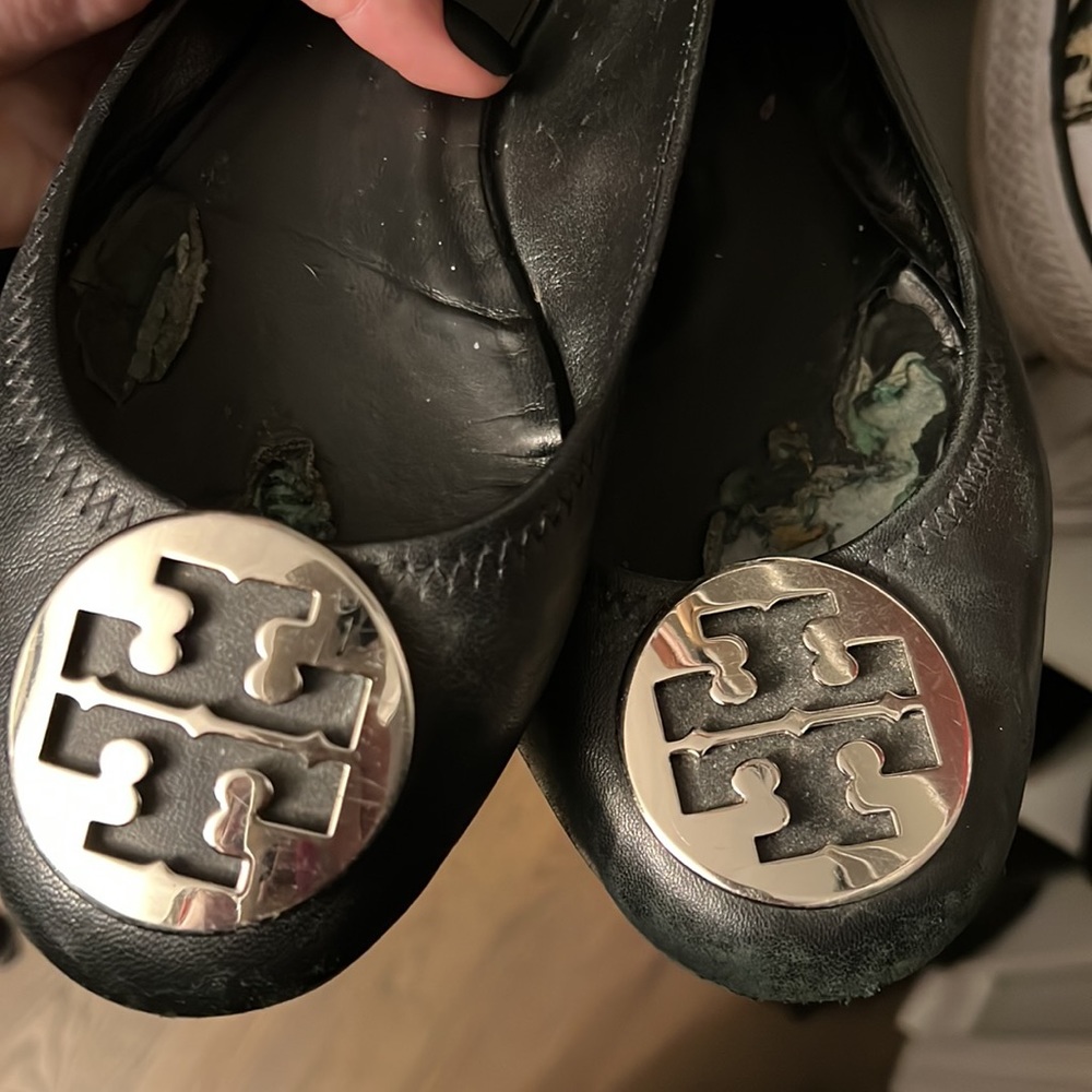 Tory Burch Black Reva Flats (Silver Medallion)